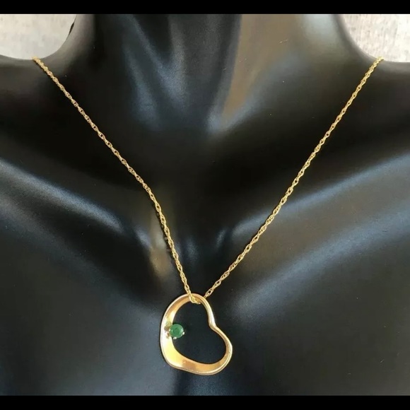 Jewelry - 14k gold natural emerald necklace 19”long.